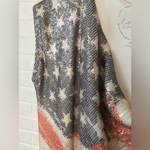 American Flag Stylish & Patriotic Sequin Shirt - Picture 3 of 7